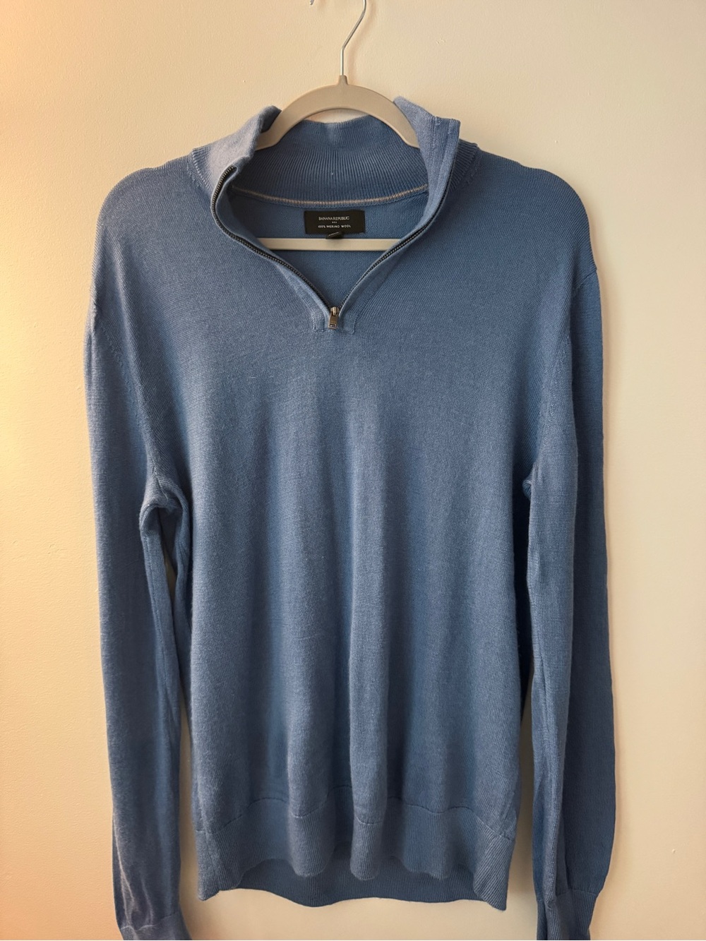 Banana Republic Men's Light Blue Half-Zip Sweater
